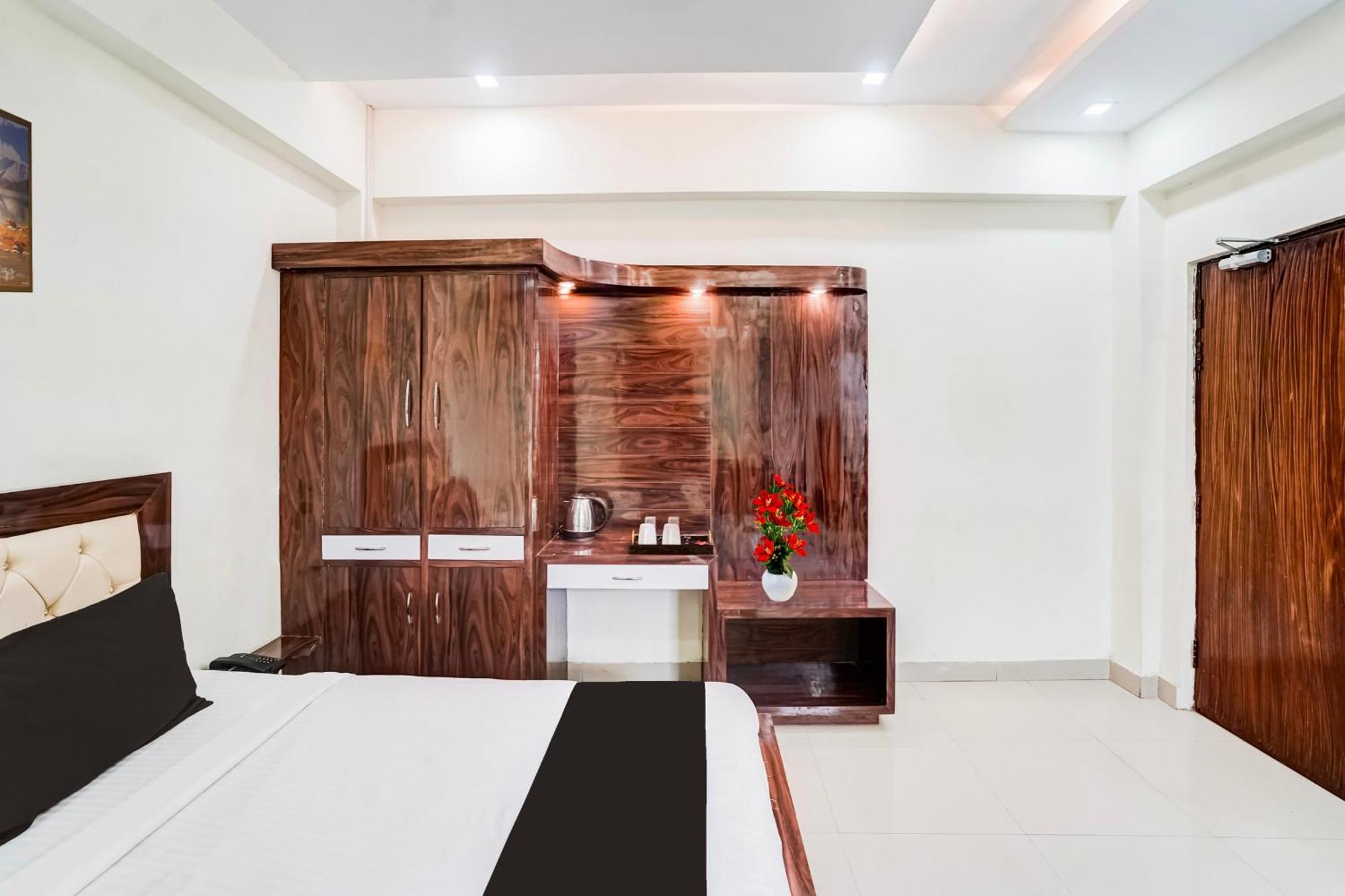 Super Hotel O Sgpgi Bijnaur Ngoại thất bức ảnh
