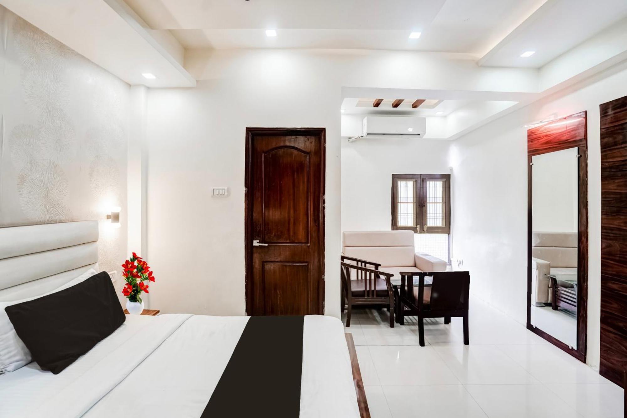 Super Hotel O Sgpgi Bijnaur Ngoại thất bức ảnh