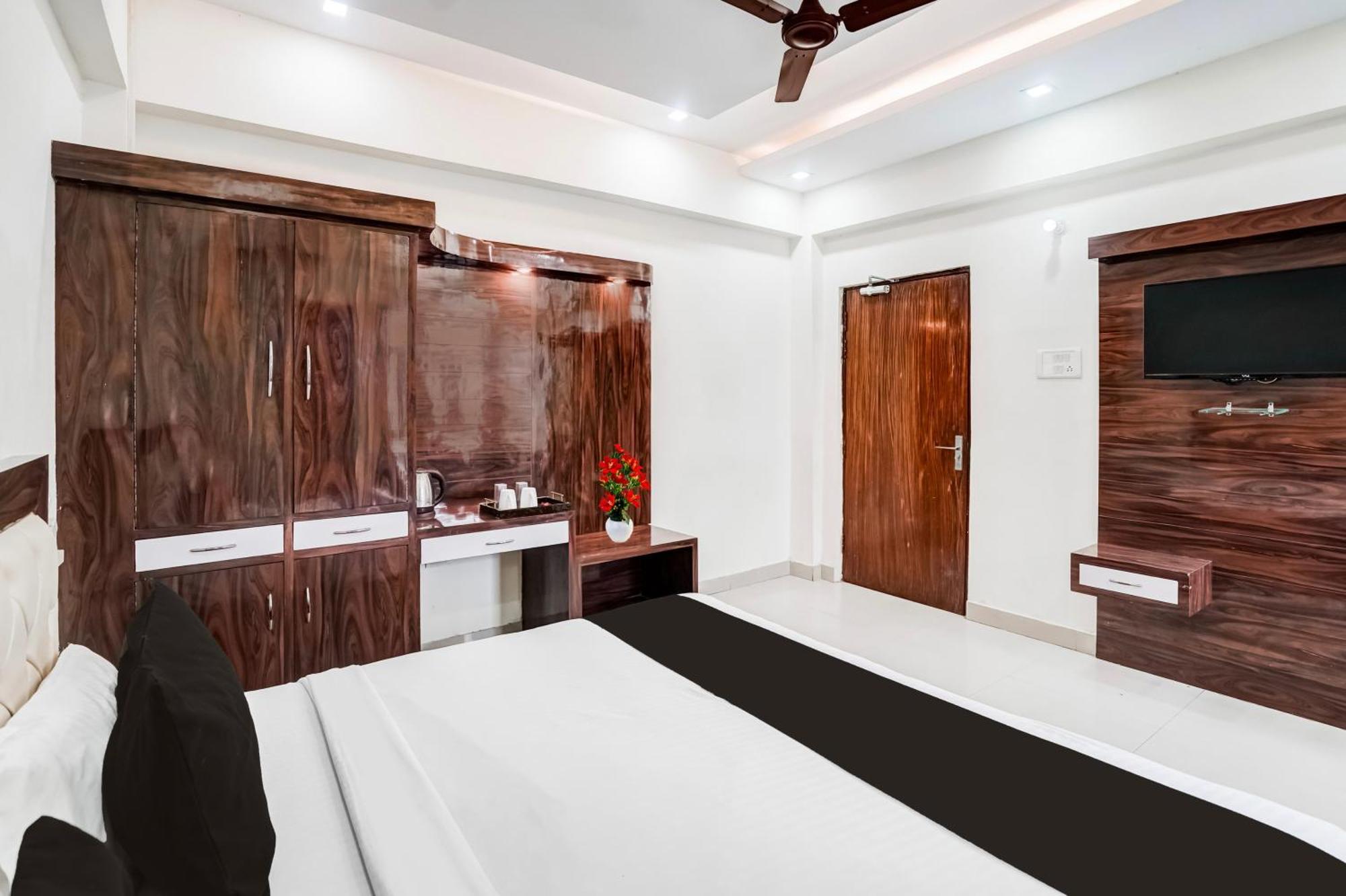 Super Hotel O Sgpgi Bijnaur Ngoại thất bức ảnh