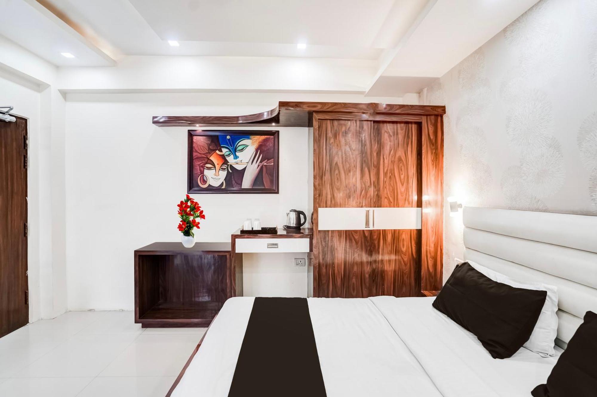 Super Hotel O Sgpgi Bijnaur Ngoại thất bức ảnh